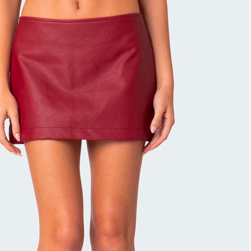 Brand new/ never worn burgundydy faux leather skirt
